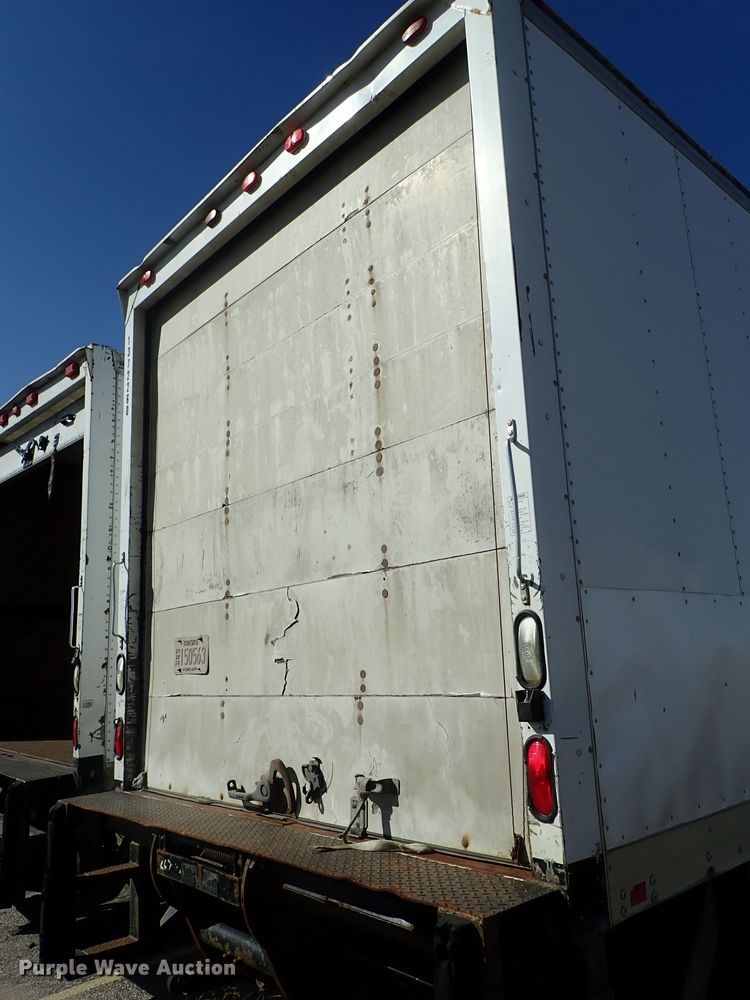 image for item DB7610 2007 Hino 268 box truck