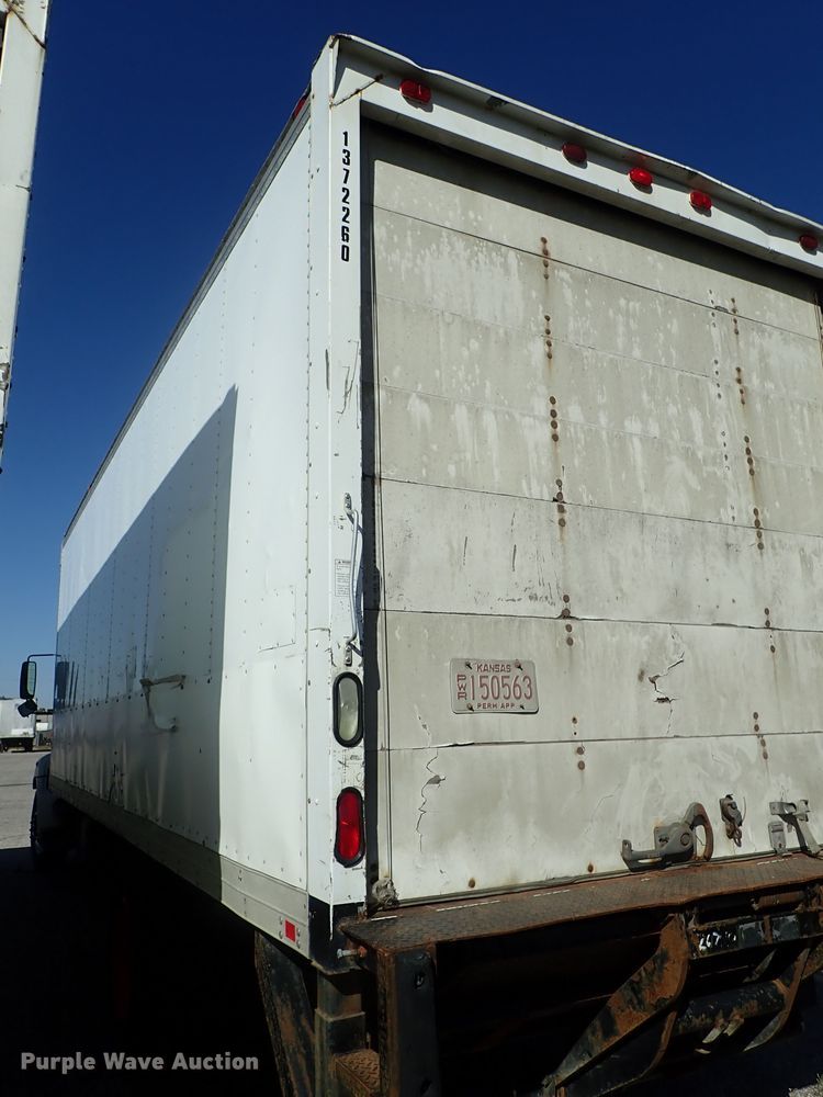 image for item DB7610 2007 Hino 268 box truck