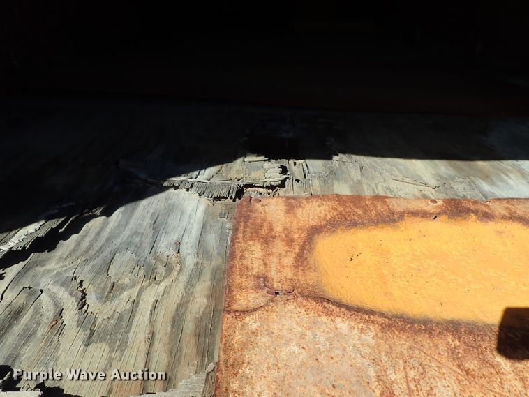 image for item DB7610 2007 Hino 268 box truck