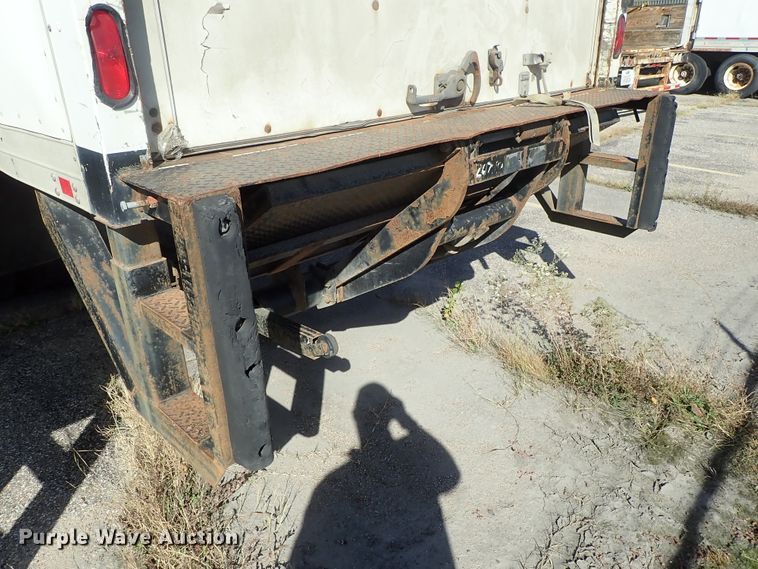 image for item DB7610 2007 Hino 268 box truck