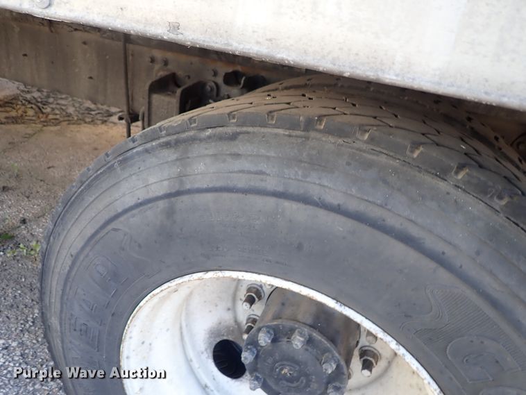 image for item DB7640 2007 Hino 268 box truck