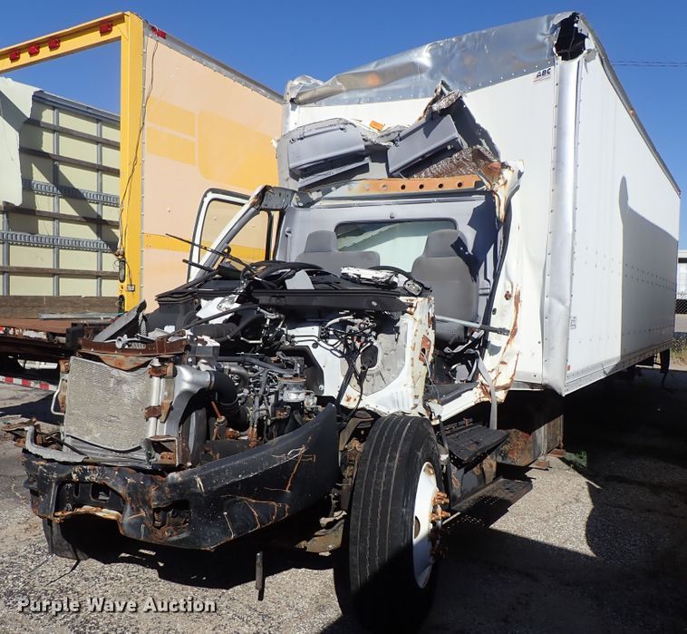 image for item DB7641 2008 Hino 268 box truck