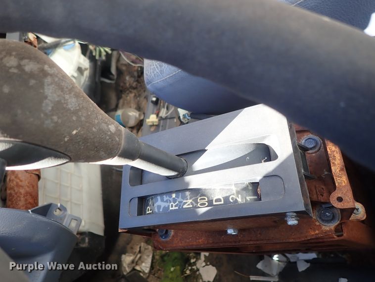 image for item DB7641 2008 Hino 268 box truck