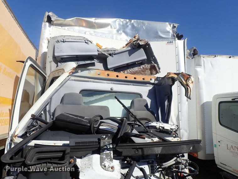 image for item DB7641 2008 Hino 268 box truck