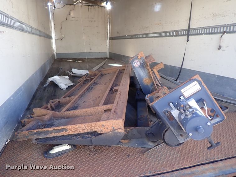 image for item DB7641 2008 Hino 268 box truck