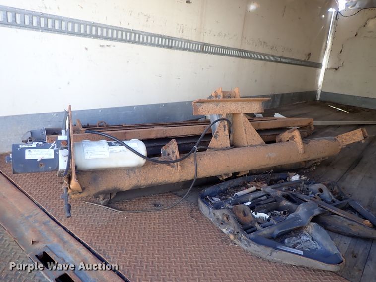 image for item DB7641 2008 Hino 268 box truck