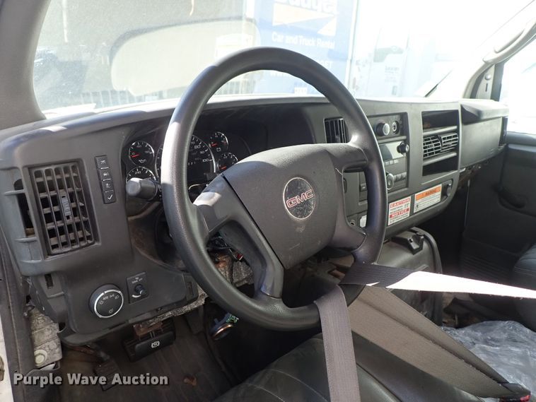 image for item DB7642 2008 GMC Savana box truck