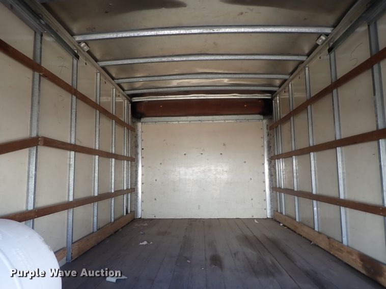 image for item DB7642 2008 GMC Savana box truck