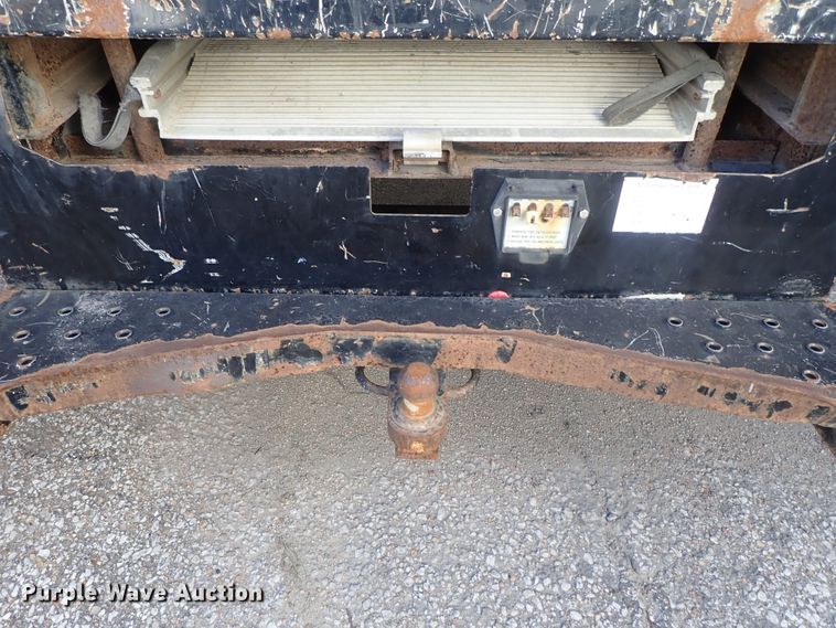 image for item DB7650 2006 GMC Savana box truck