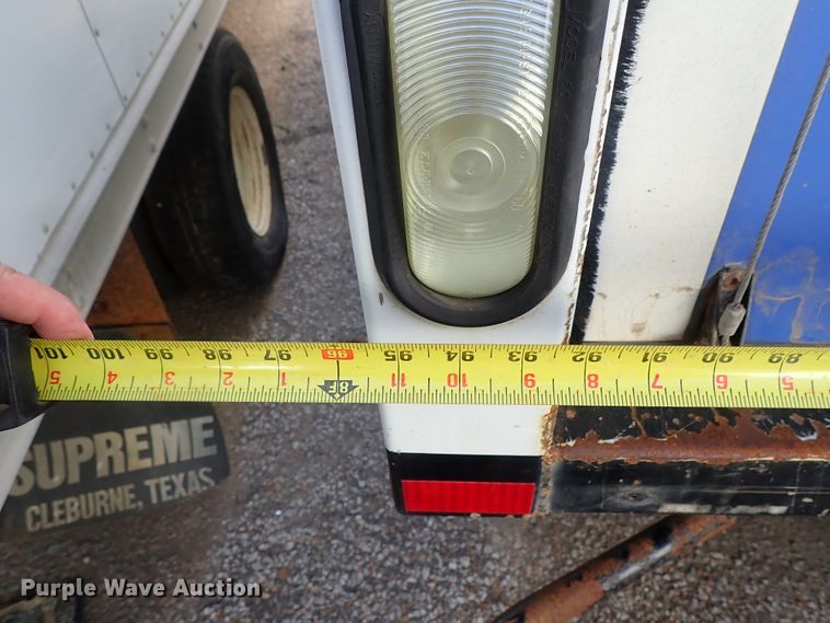 image for item DB7650 2006 GMC Savana box truck