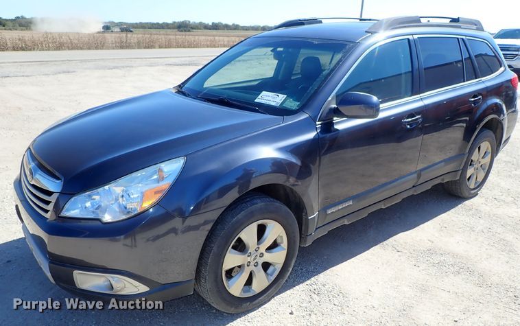 image for item DB7662 2012 Subaru Outback Limited