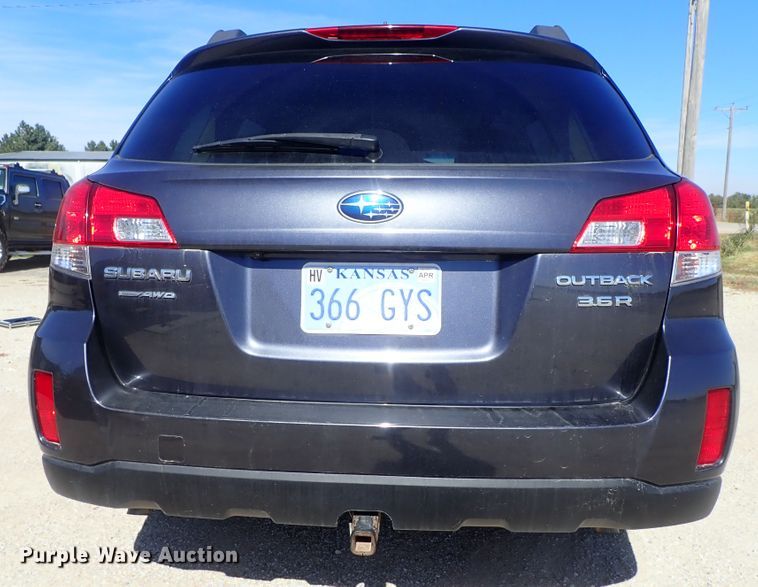 image for item DB7662 2012 Subaru Outback Limited