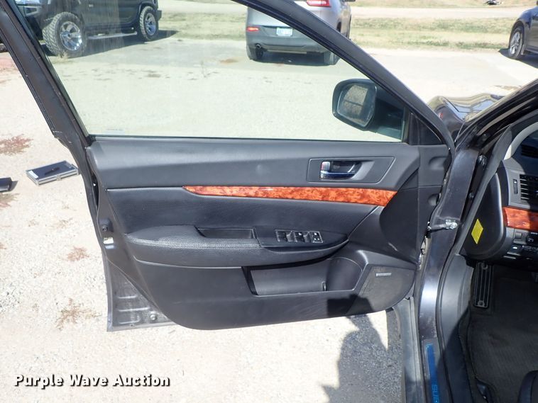 image for item DB7662 2012 Subaru Outback Limited