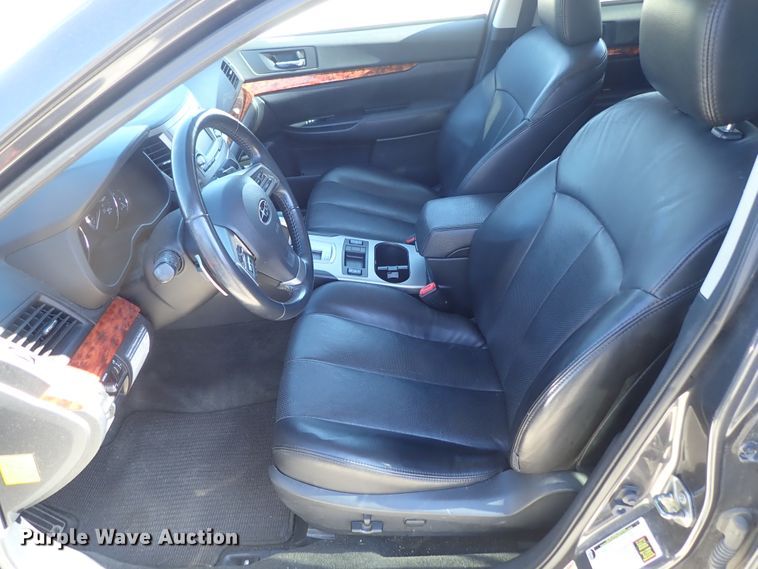 image for item DB7662 2012 Subaru Outback Limited