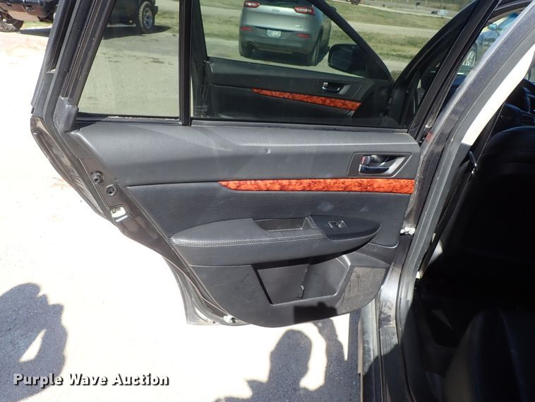 image for item DB7662 2012 Subaru Outback Limited