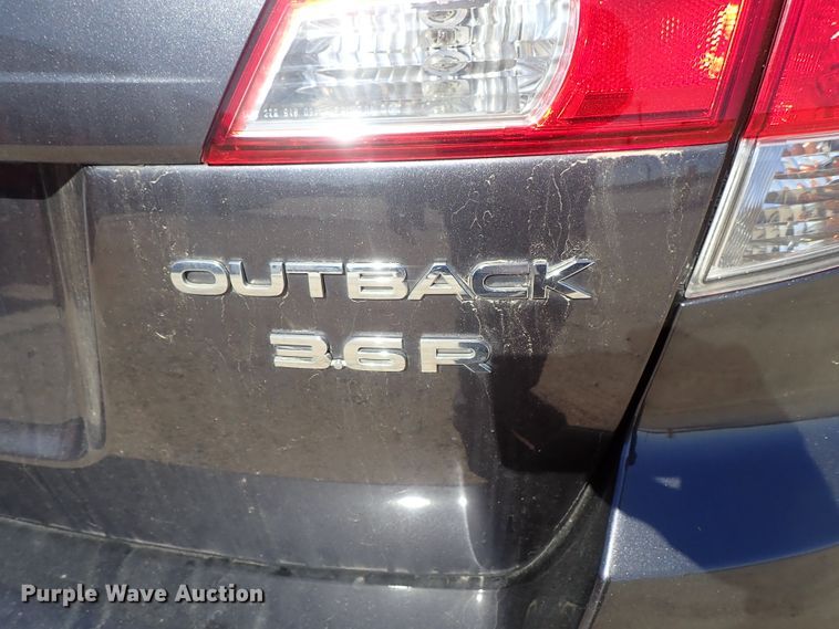 image for item DB7662 2012 Subaru Outback Limited