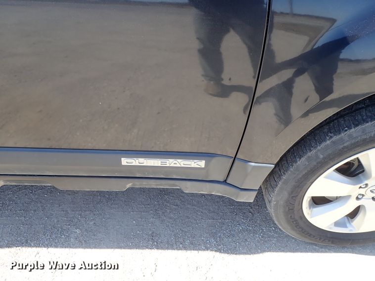 image for item DB7662 2012 Subaru Outback Limited