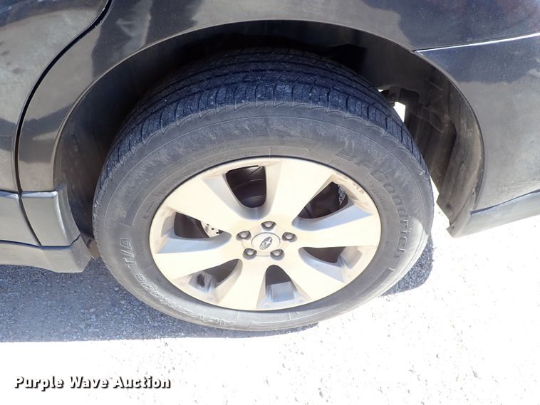 image for item DB7662 2012 Subaru Outback Limited