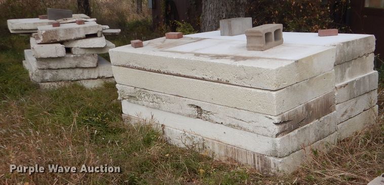 image for item DD4548 (30) Styrofoam blocks