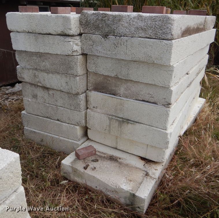 image for item DD4548 (30) Styrofoam blocks