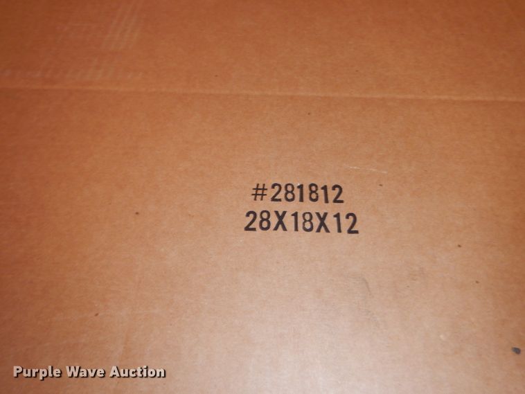 image for item DD4550 Packing boxes and cold packs