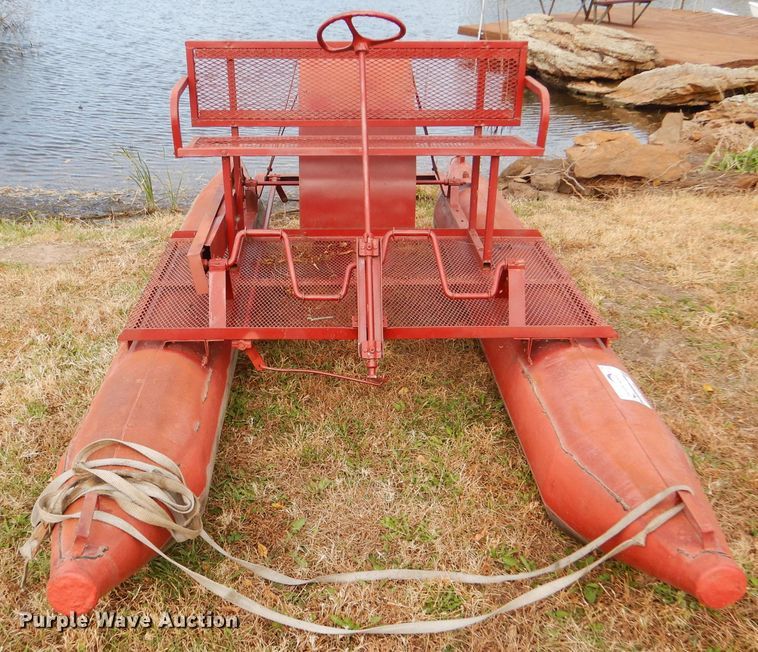 image for item DD4556 Paddle boat