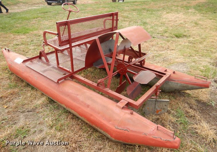 image for item DD4556 Paddle boat