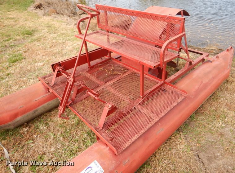 image for item DD4556 Paddle boat