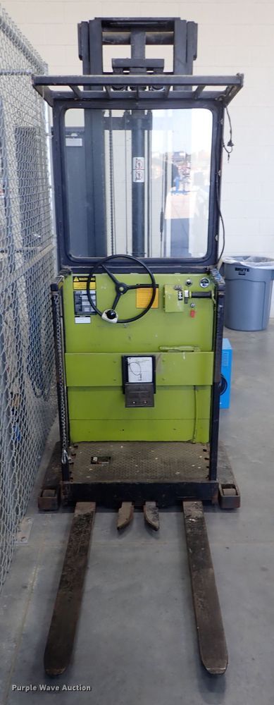 image for item DE1100 Clarklift OP-7 Orderpicker forklift