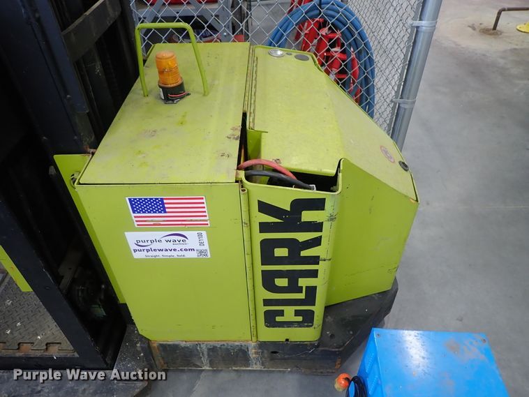 image for item DE1100 Clarklift OP-7 Orderpicker forklift