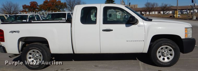 image for item DE4095 2008 Chevrolet Silverado 1500 Ext. Cab pickup truck