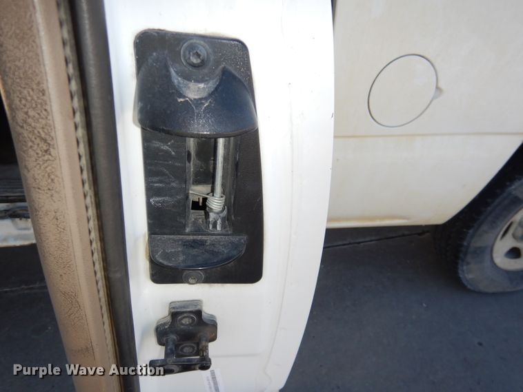 image for item DE4100 2003 Chevrolet Silverado 1500 Ext. Cab pickup truck