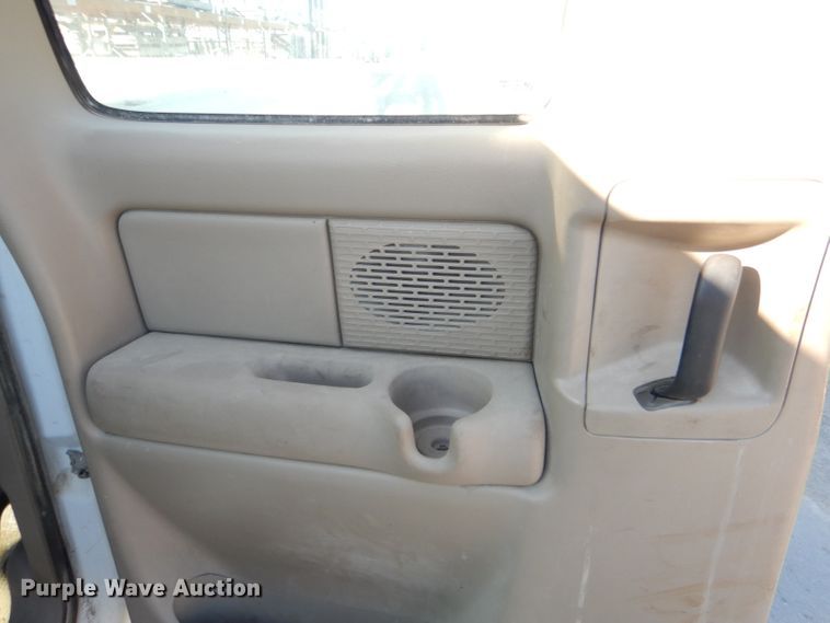 image for item DE4100 2003 Chevrolet Silverado 1500 Ext. Cab pickup truck