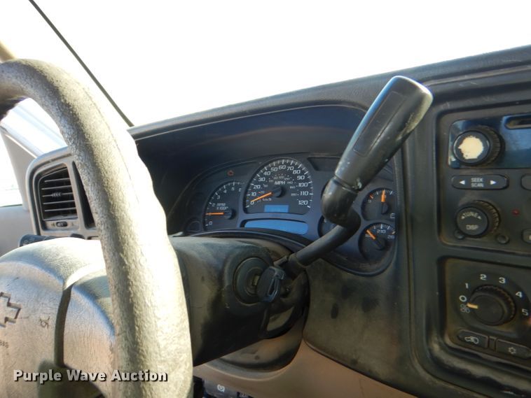 image for item DE4100 2003 Chevrolet Silverado 1500 Ext. Cab pickup truck