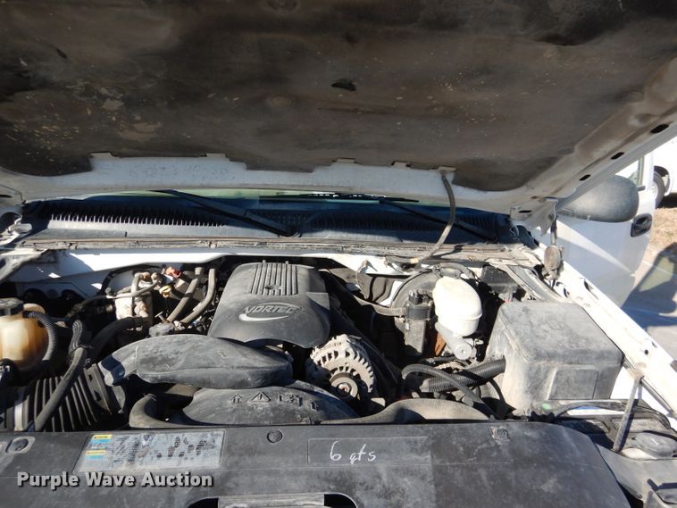 image for item DE4100 2003 Chevrolet Silverado 1500 Ext. Cab pickup truck