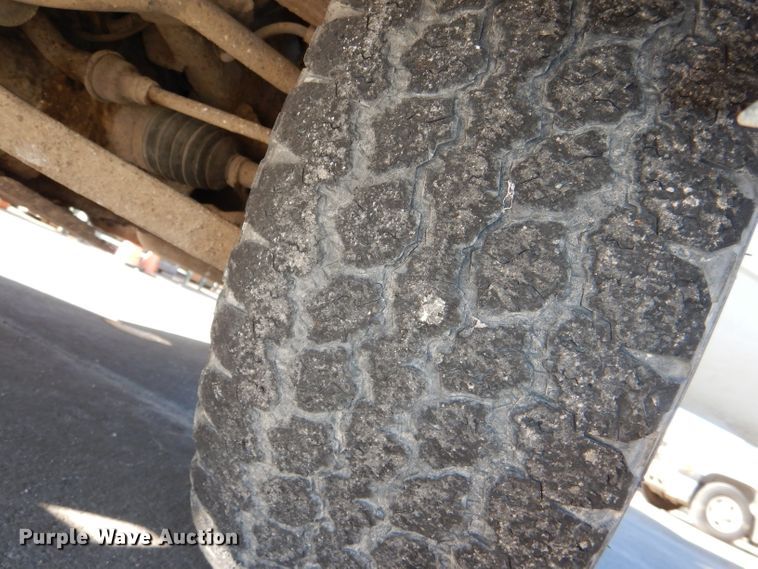 image for item DE4100 2003 Chevrolet Silverado 1500 Ext. Cab pickup truck