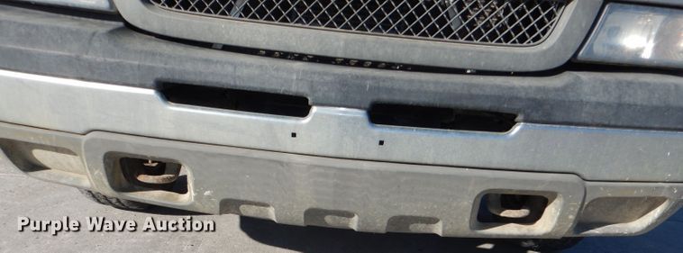 image for item DE4100 2003 Chevrolet Silverado 1500 Ext. Cab pickup truck