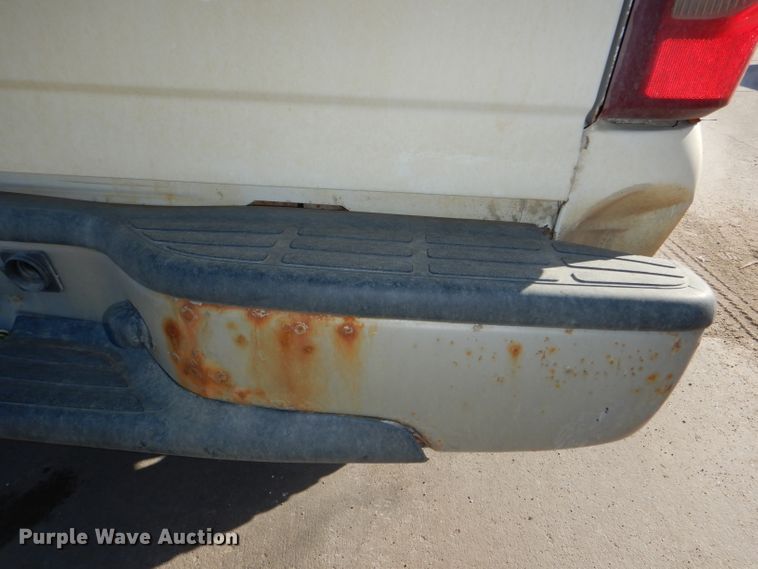 image for item DE4100 2003 Chevrolet Silverado 1500 Ext. Cab pickup truck