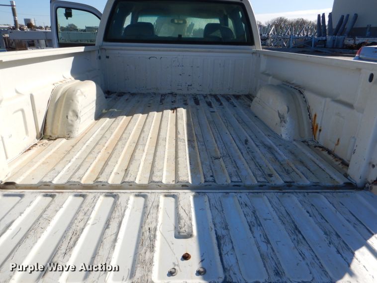 image for item DE4100 2003 Chevrolet Silverado 1500 Ext. Cab pickup truck