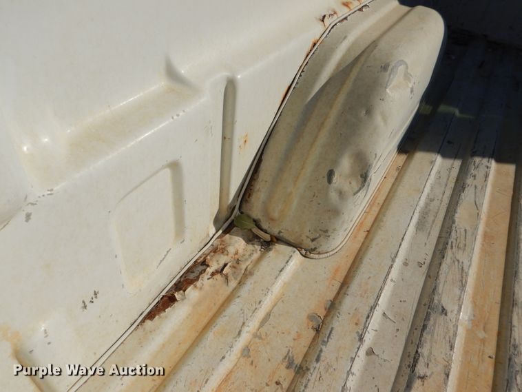 image for item DE4100 2003 Chevrolet Silverado 1500 Ext. Cab pickup truck