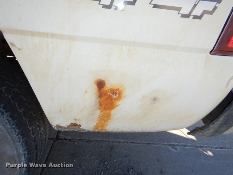 image for item DE4100 2003 Chevrolet Silverado 1500 Ext. Cab pickup truck