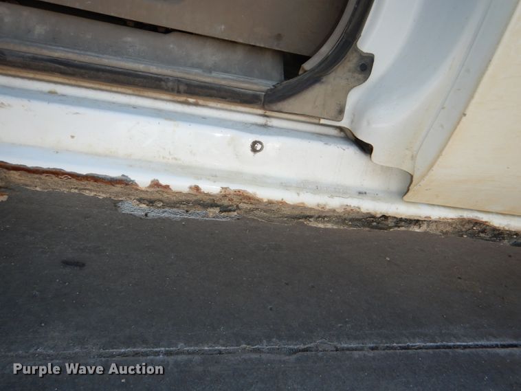 image for item DE4100 2003 Chevrolet Silverado 1500 Ext. Cab pickup truck