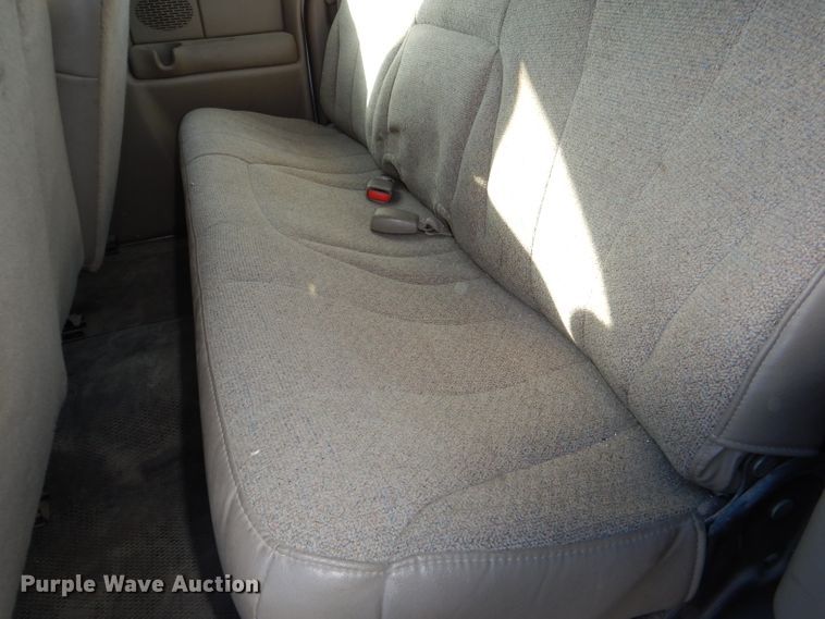 image for item DE4101 2001 Chevrolet Silverado 1500 Ext. Cab pickup truck