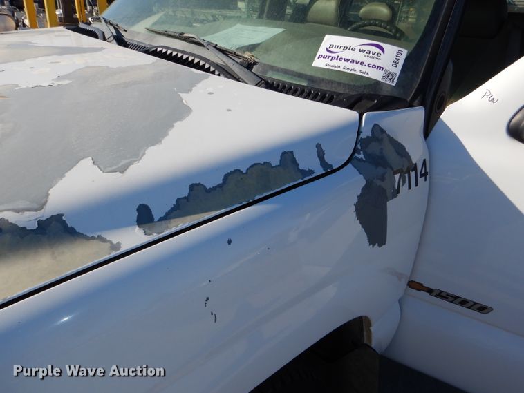 image for item DE4101 2001 Chevrolet Silverado 1500 Ext. Cab pickup truck