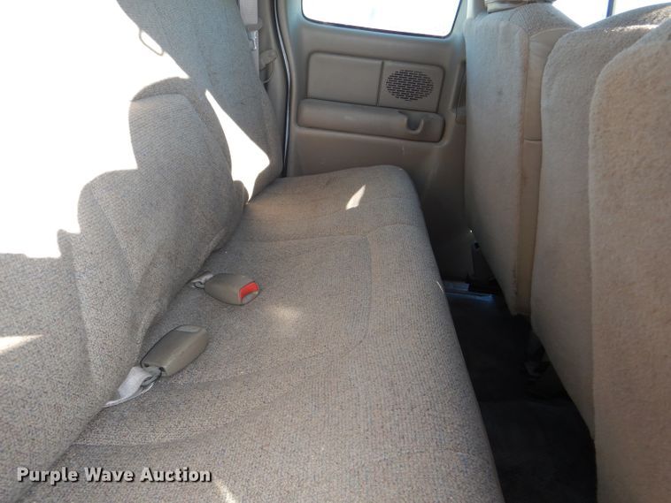 image for item DE4101 2001 Chevrolet Silverado 1500 Ext. Cab pickup truck