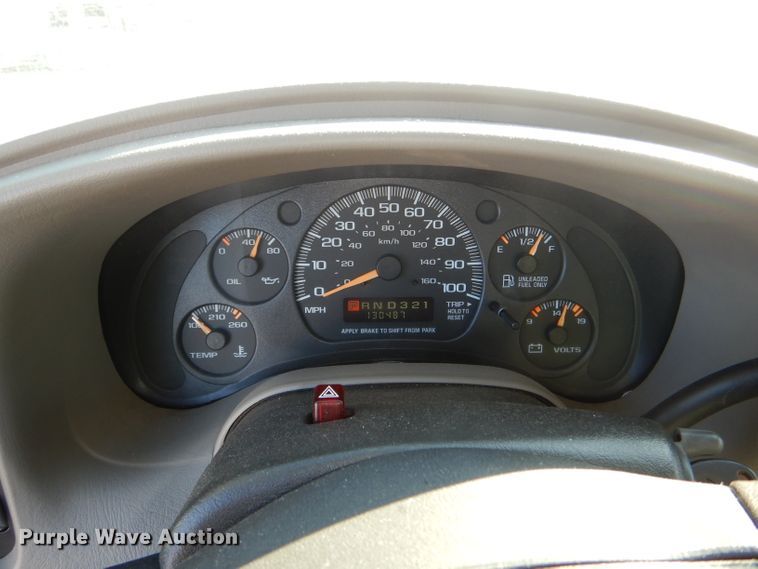 image for item DE4102 2005 Chevrolet Astro van