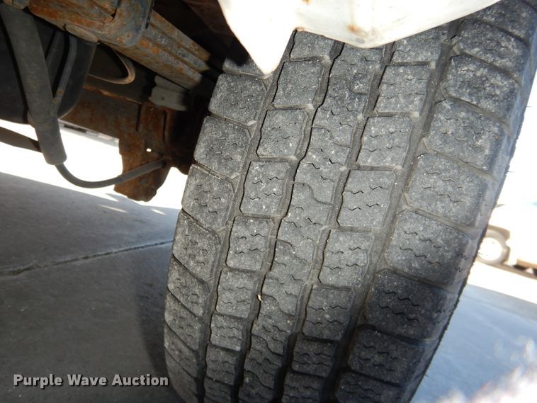 image for item DE4102 2005 Chevrolet Astro van