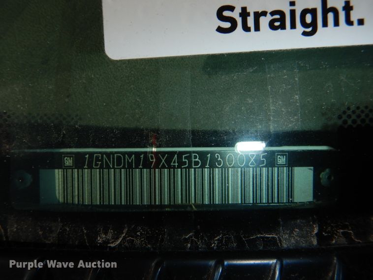 image for item DE4102 2005 Chevrolet Astro van