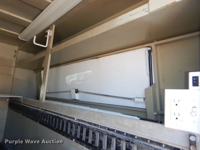 image for item DE4111 2009 Chevrolet Silverado 3500HD utility bed pickup truck