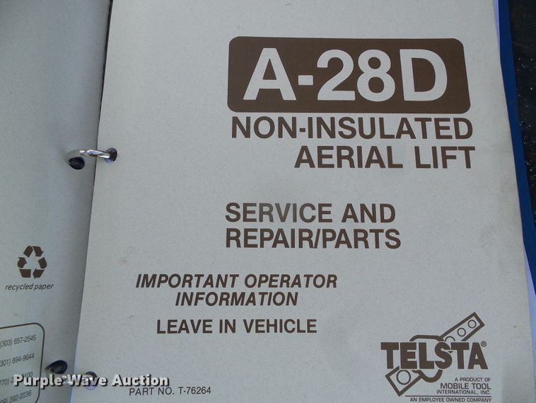 image for item DG0366 2001 Ford F450 Super Duty XL bucket truck